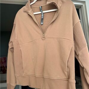 Vuori Women's Brown Vuori Half-Zip Sweatshirt, Size Small